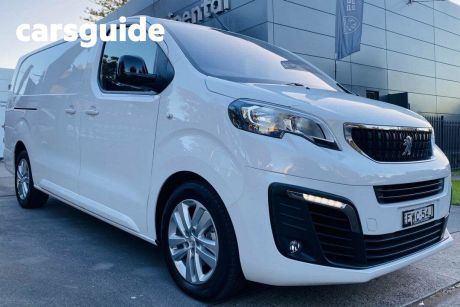 White 2022 Peugeot Expert Van Premium Long