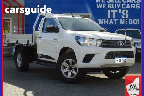 White 2015 Toyota Hilux Cab Chassis SR (4X4)