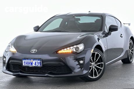 Grey 2016 Toyota 86 Coupe GTS