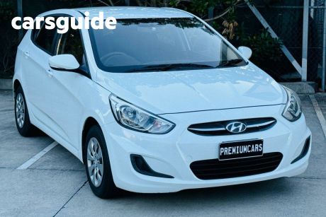 White 2016 Hyundai Accent Hatchback Active