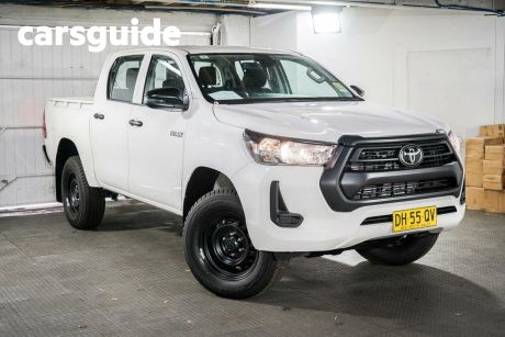 White 2023 Toyota Hilux Double Cab Pick Up Workmate HI-Rider (4X2)