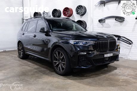 Black 2022 BMW X7 Wagon M50I