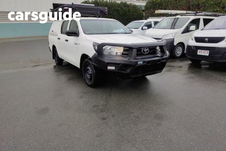 White 2018 Toyota Hilux Double Cab Pick Up Workmate
