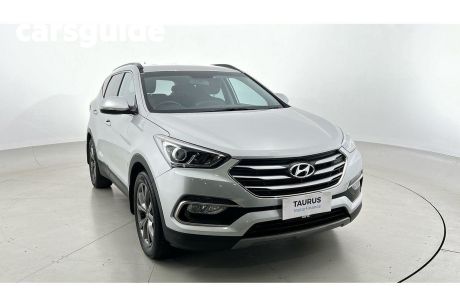 Silver 2017 Hyundai Santa FE Wagon Active X