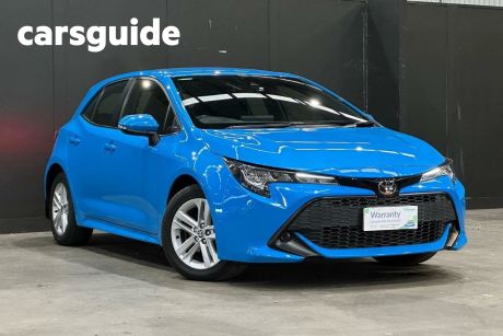 Blue 2019 Toyota Corolla Hatchback Ascent Sport + TR KIT