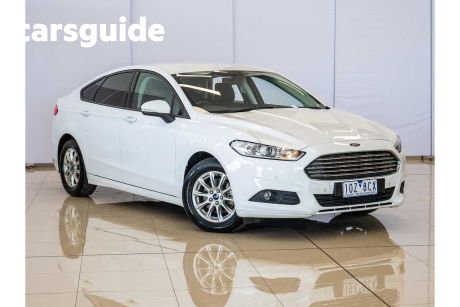White 2015 Ford Mondeo Hatch Ambiente