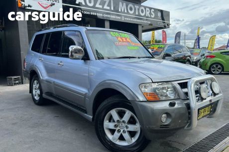 Silver 2005 Mitsubishi Pajero Wagon NP Exceed Wagon 7st 4dr Spts Auto 5sp 4x4 3.2DT