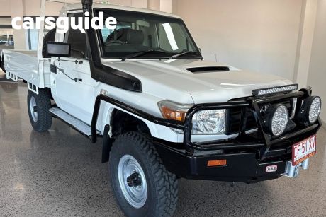 White 2015 Toyota Landcruiser Cab Chassis Workmate (4X4)