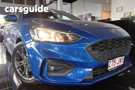 Blue 2019 Ford Focus Hatchback ST-Line