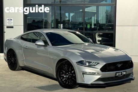 Silver 2018 Ford Mustang Coupe Fastback GT 5.0 V8