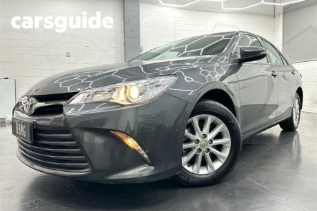 Grey 2016 Toyota Camry Sedan Altise