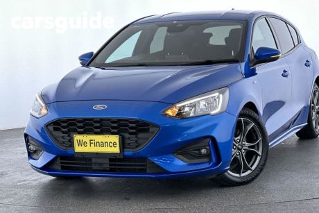 Blue 2018 Ford Focus Hatchback ST-Line
