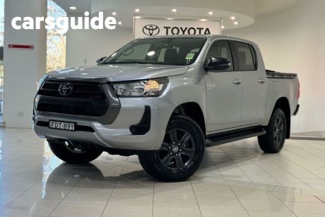 Silver 2023 Toyota Hilux Double Cab Pick Up SR (4X4)