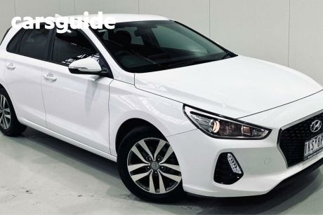 White 2017 Hyundai I30 Hatchback Active