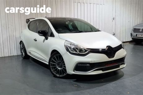 White 2016 Renault Clio Hatchback RS 200 CUP