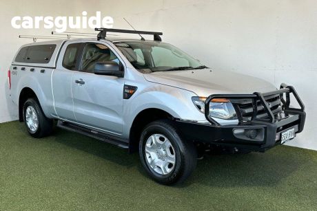 Silver 2014 Ford Ranger Super Cab Chassis XL 3.2 (4X4)