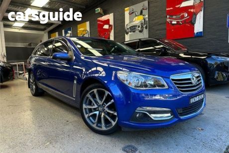 Blue 2016 Holden Calais Sportswagon V