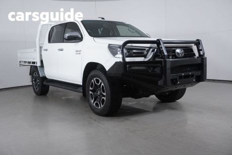White 2020 Toyota Hilux Double Cab Chassis SR5 (4X4)
