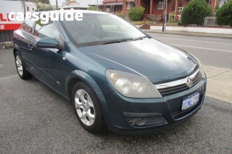 Green 2006 Holden Astra Coupe CDX