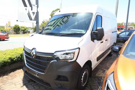 White 2023 Renault Master Commercial Pro 110kW