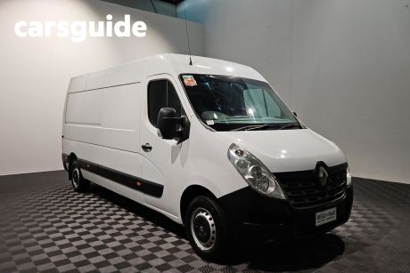 White 2015 Renault Master Commercial Mid Roof LWB AMT