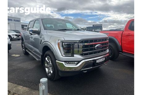 Silver 2023 Ford F150 Double Cab Pick Up Lariat LWB (4WD)