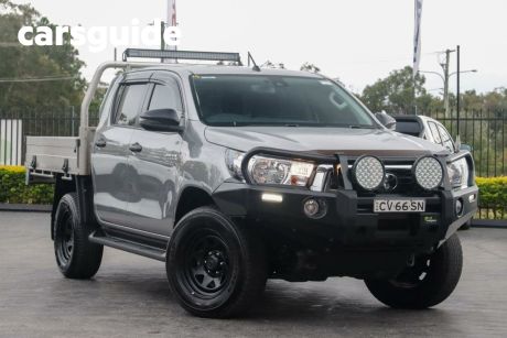 Silver 2019 Toyota Hilux Double Cab Chassis SR (4X4)