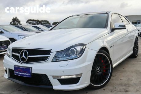 White 2012 Mercedes-Benz C-CLASS Coupe C63 AMG SPEEDSHIFT MCT Performance Package