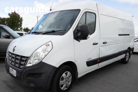 White 2014 Renault Master Commercial Mid Roof LWB AMT