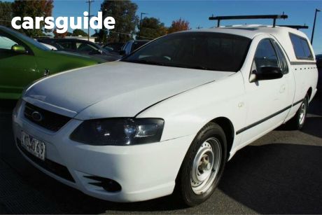 White 2006 Ford Falcon Cab Chassis XL (lpg)