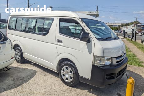White 2010 Toyota HiAce Commercial COMMUTER