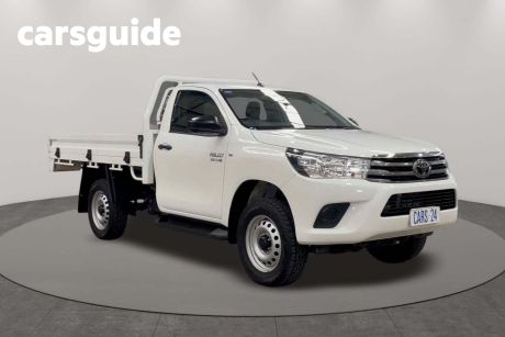 2020 Toyota Hilux Cab Chassis SR (4X4)
