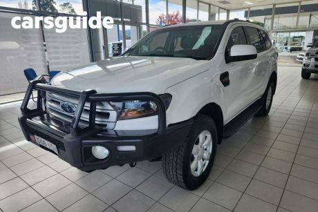 White 2017 Ford Everest Wagon Ambiente