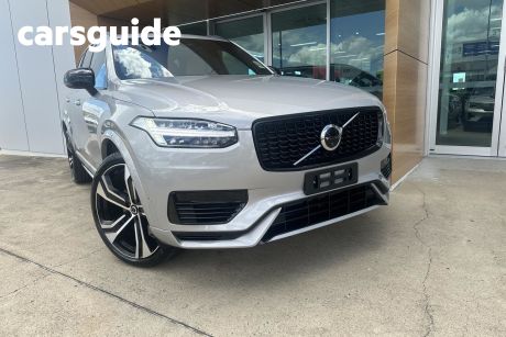 Silver 2024 Volvo XC90 Wagon Recharge Ultimate T8 Phev