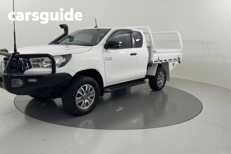 White 2018 Toyota Hilux X Cab Cab Chassis SR (4X4)