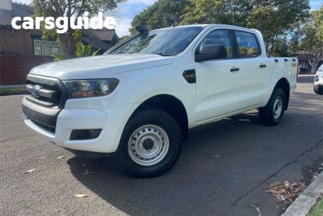 White 2016 Ford Ranger Crew Cab Chassis XL 3.2 (4X4)
