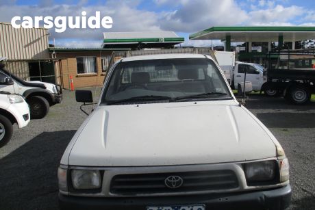 White 2001 Toyota Hilux Cab Chassis
