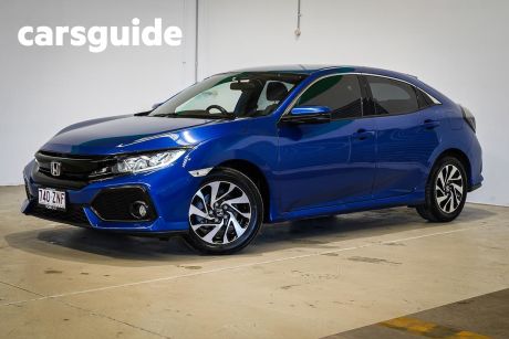 Blue 2017 Honda Civic Hatchback VTI-S