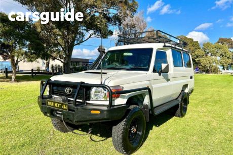 White 2013 Toyota Landcruiser Troop Carrier Workmate (4X4) 11 Seat