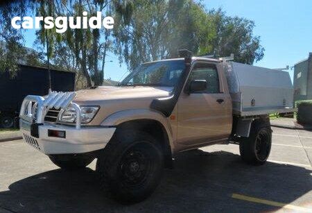 Gold 2004 Nissan Patrol Coil Cab Chassis DX (4X4)
