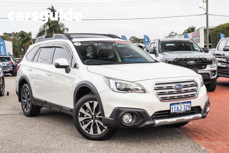 White 2015 Subaru Outback Wagon 2.5I Premium