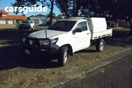 2017 Toyota Hilux Dual Cab Utility Workmate (4X4)