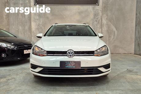 White 2020 Volkswagen Golf Hatchback 110 TSI Trendline