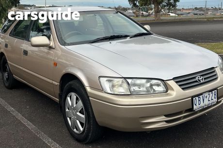 2000 Toyota Camry Wagon Conquest