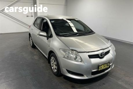 Silver 2009 Toyota Corolla Hatchback Ascent