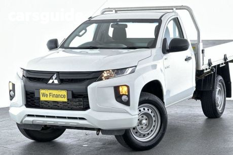 White 2022 Mitsubishi Triton Cab Chassis GLX (4X4)