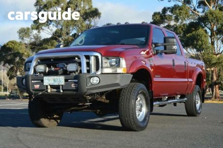 Red 2003 Ford F250 Crew Cab Pickup XLT (4X4)