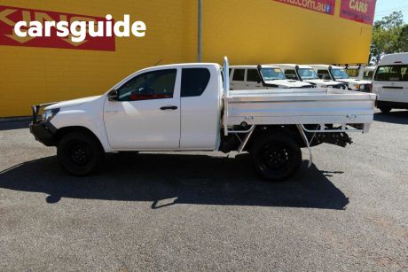 White 2018 Toyota Hilux X Cab Cab Chassis Workmate (4X4)