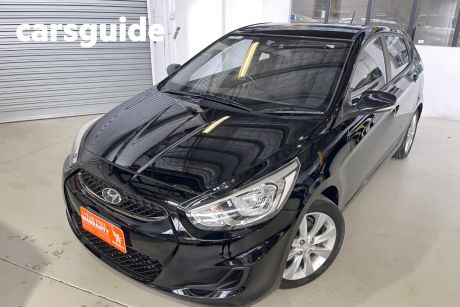 Black 2017 Hyundai Accent Hatchback Sport