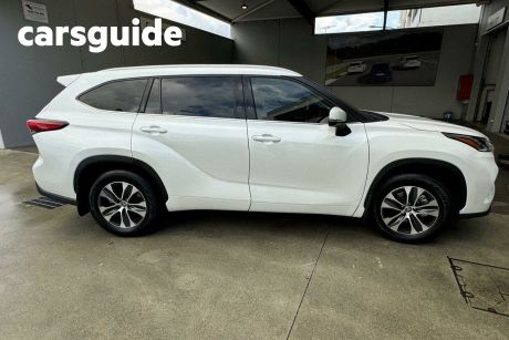 White 2022 Toyota Kluger Wagon GXL 2WD